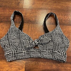 Aerie Jacquard Tie Black and White Polka Dot Bikini Top Size Medium